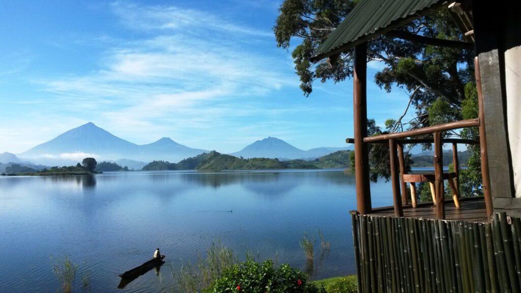 Discover Lake Mutanda - Uganda's Scenic Gem & Adventure