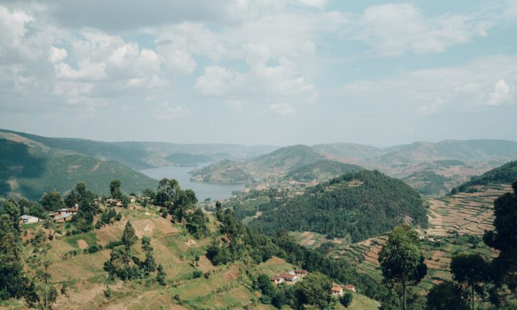 Exploring Uganda's Major Lakes - Victoria, Albert, Bunyonyi & More